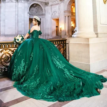 Smaragdas Žalia 2024 Quinceanera Suknelę Off Peties Nėrinių Blizgančiais Appliques Ilgai Duobute Nėrinių Vestido De 15 Anos Saldus 16 Suknelė